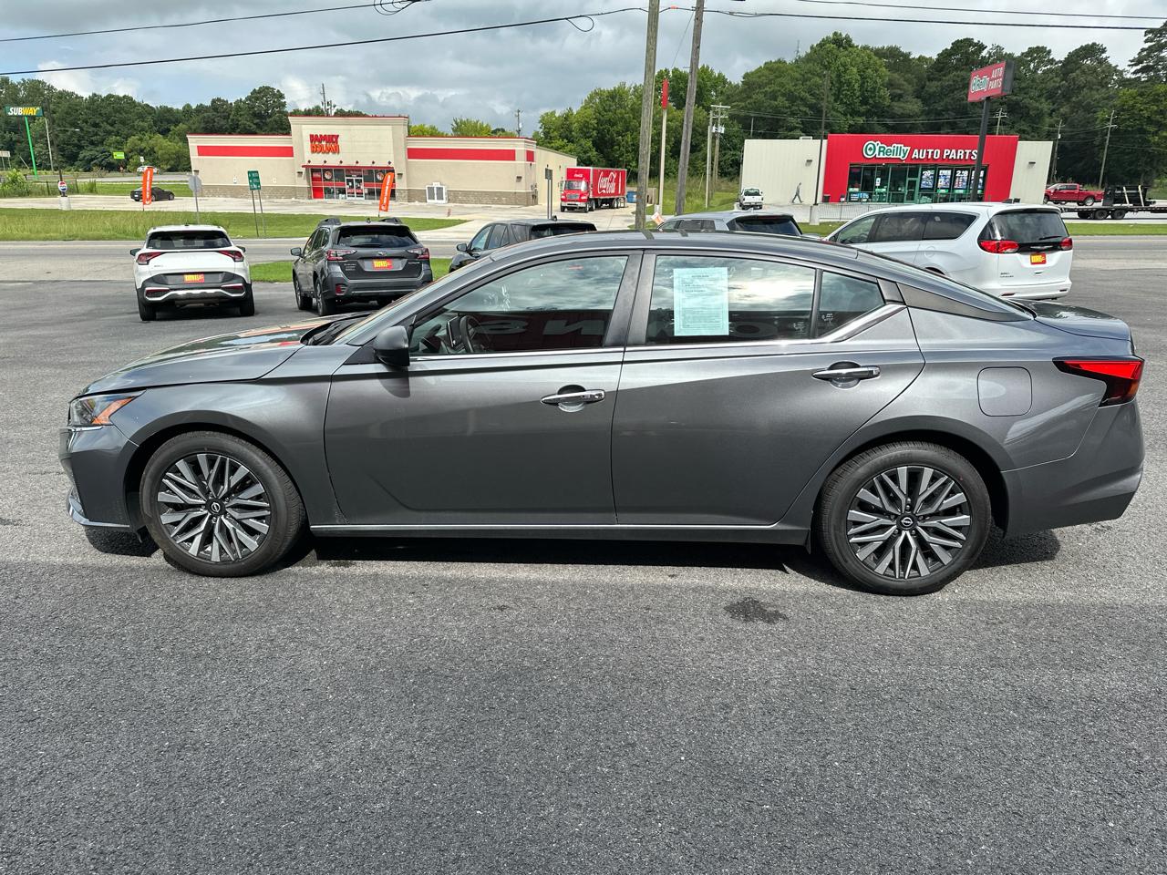 Nissan Altima 2.5 SV Sedan 2024