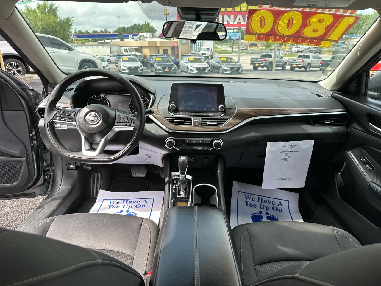 Nissan Altima 2.5 SV Sedan 2024