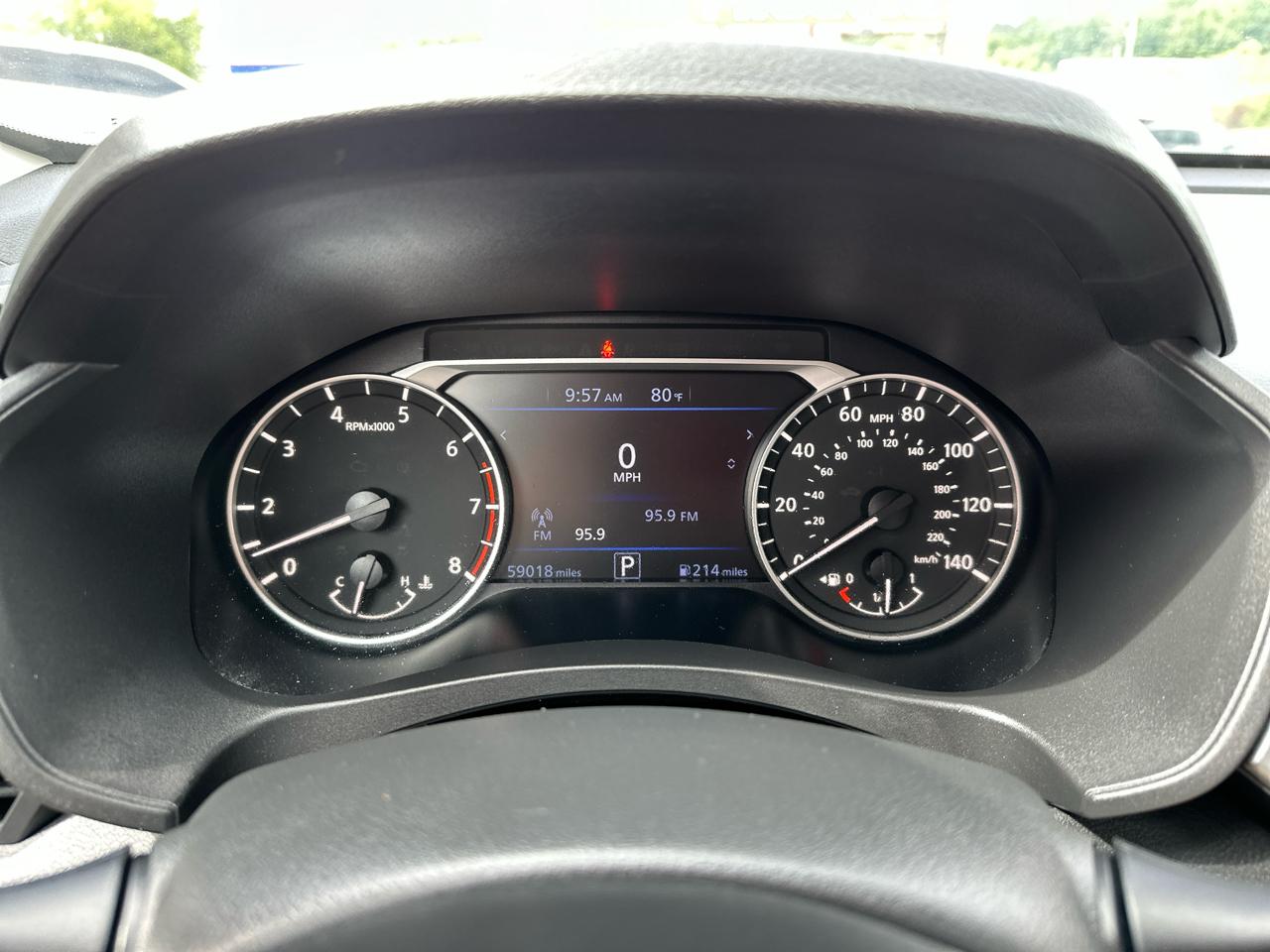Nissan Altima 2.5 SV Sedan 2024