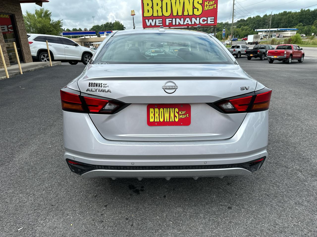 Nissan Altima 2.5 SV Sedan 2024