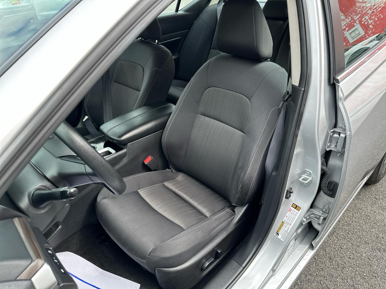 Nissan Altima 2.5 SV Sedan 2024