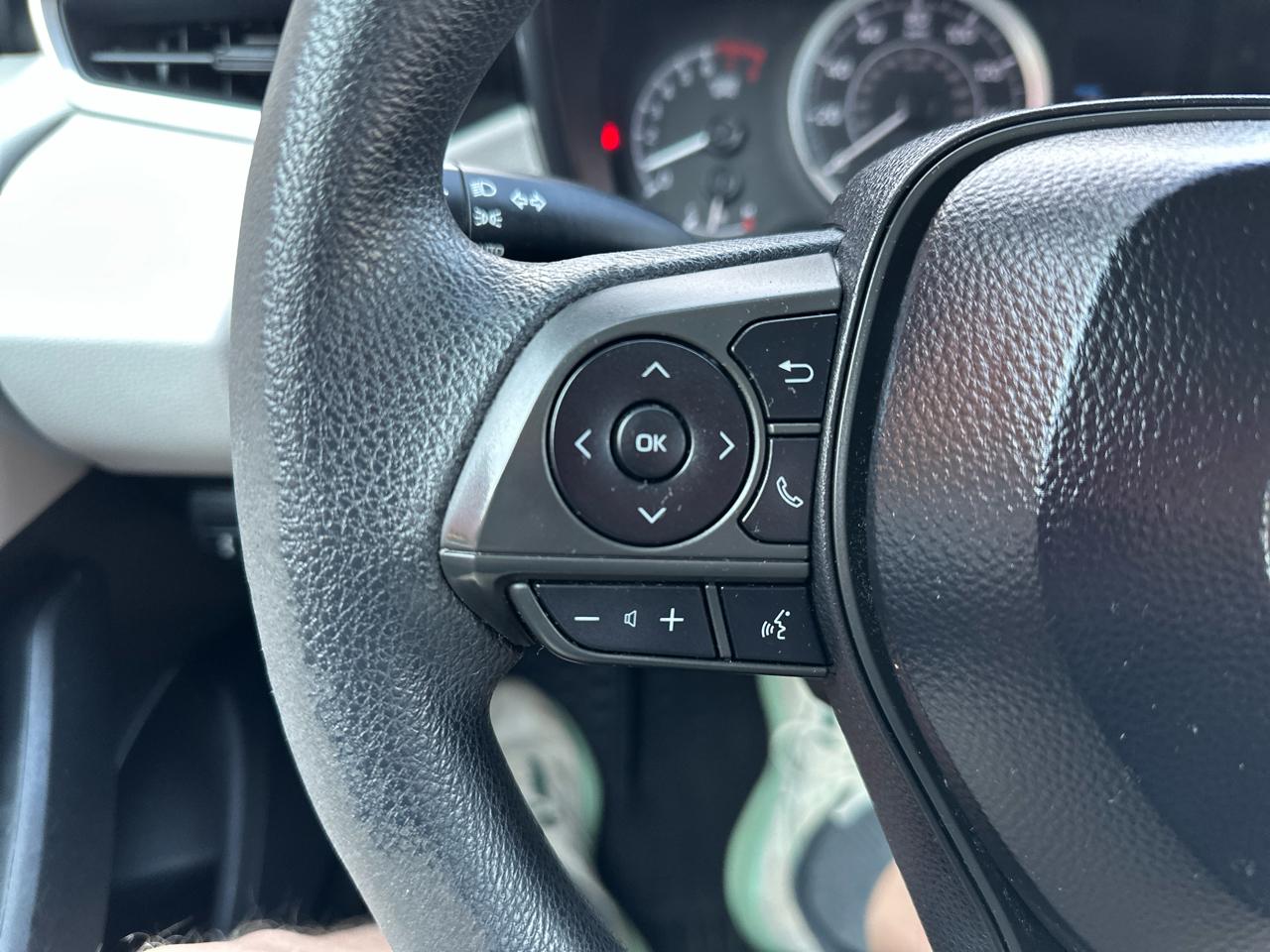 Toyota Corolla LE CVT (Natl) 2020