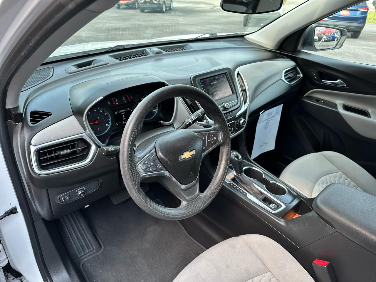 Chevrolet Equinox FWD 4dr LS w/1FL 2021