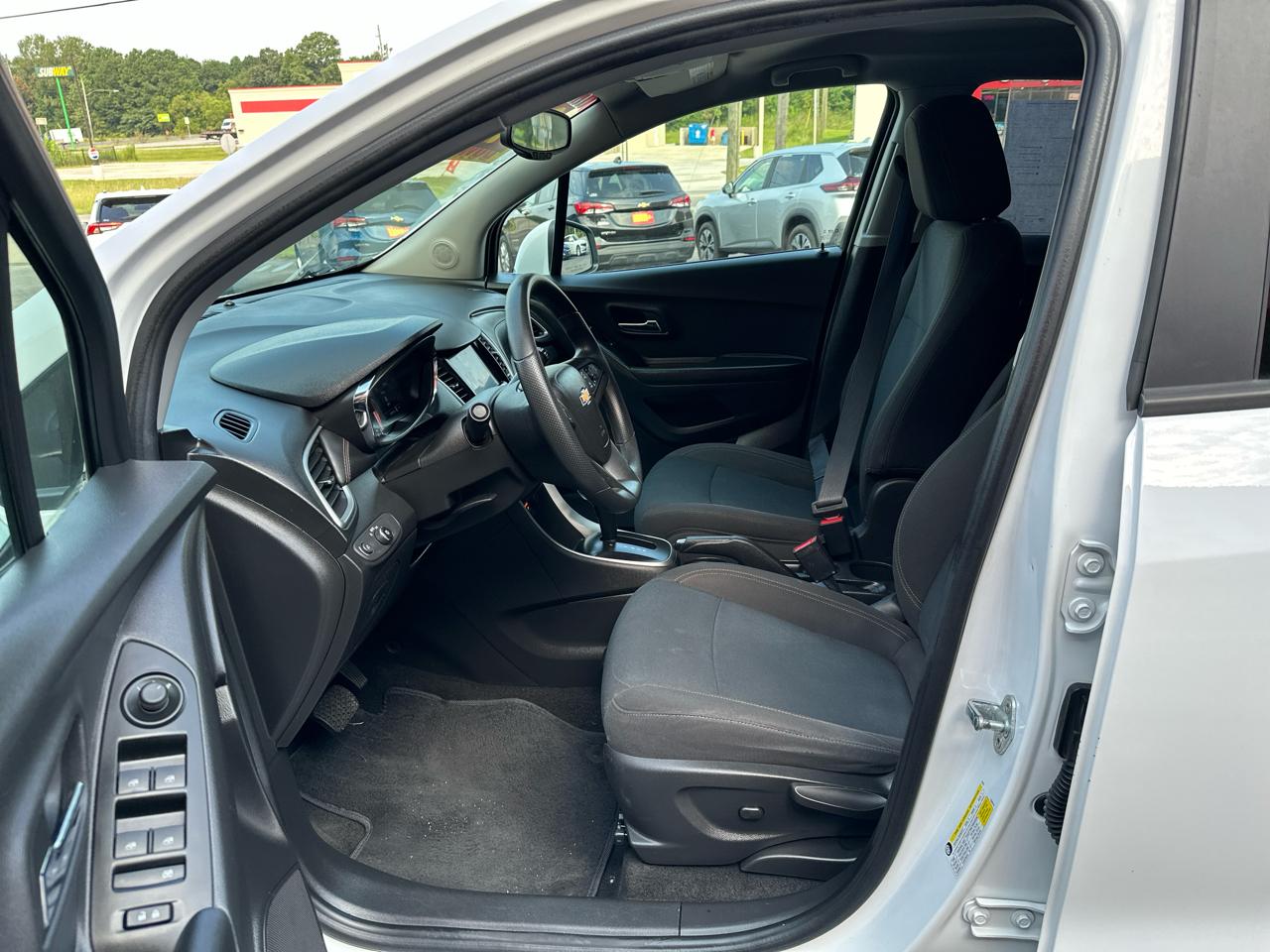 Chevrolet Trax AWD 4dr LS 2022