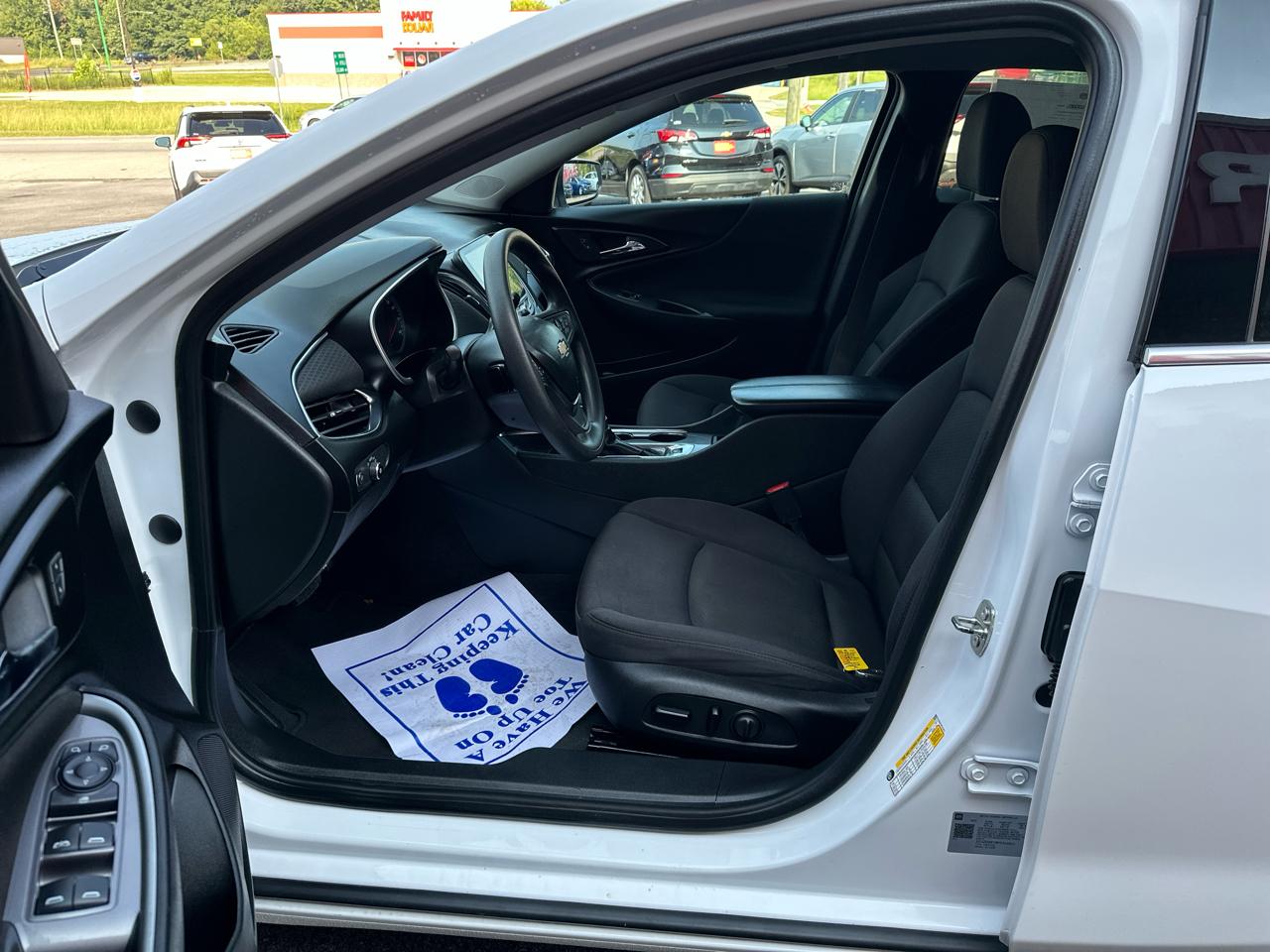 Chevrolet Malibu 4dr Sdn 1LT 2023
