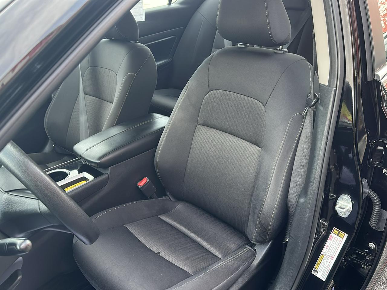 Nissan Altima 2.5 SV Sedan 2024