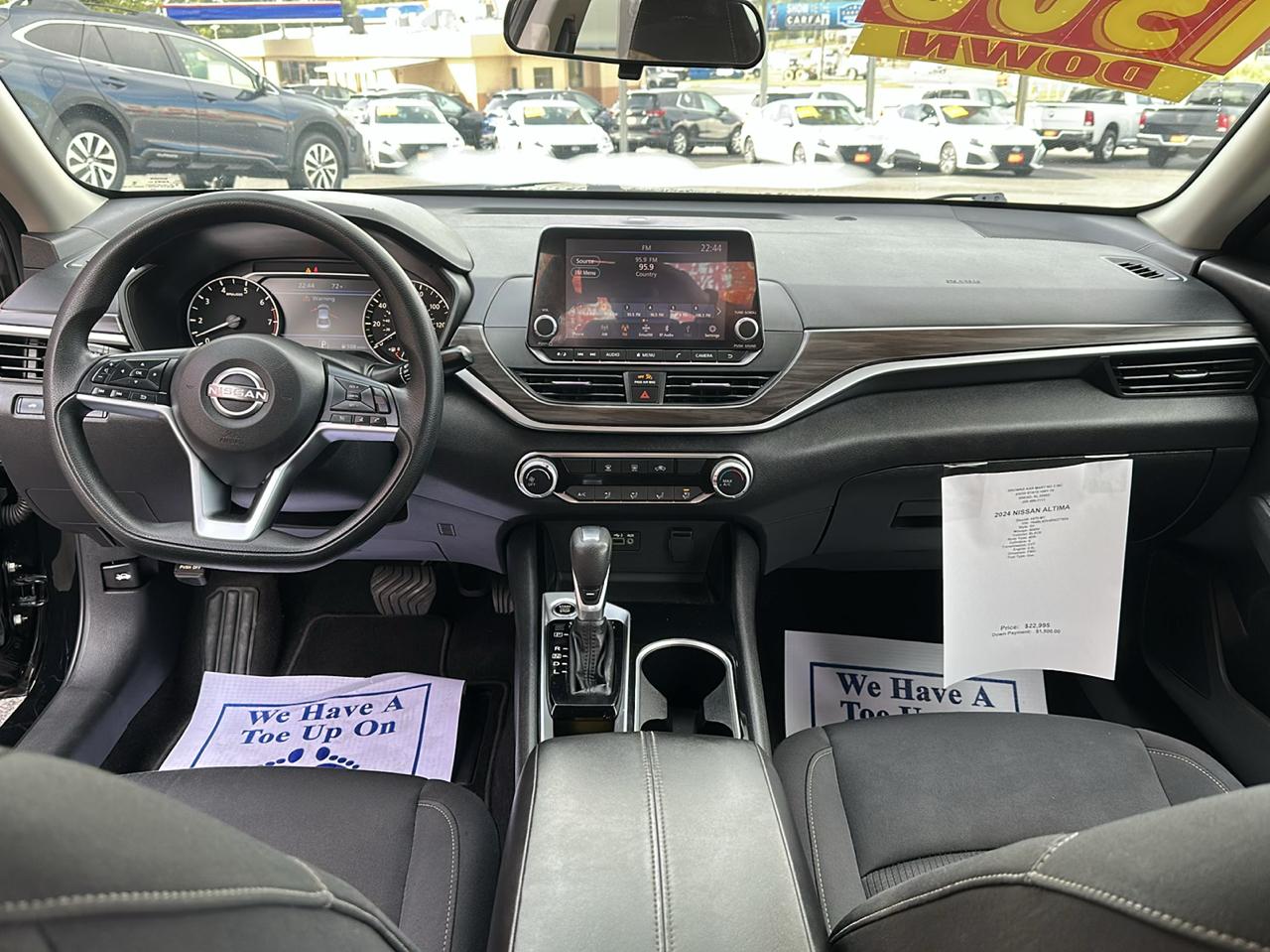 Nissan Altima 2.5 SV Sedan 2024