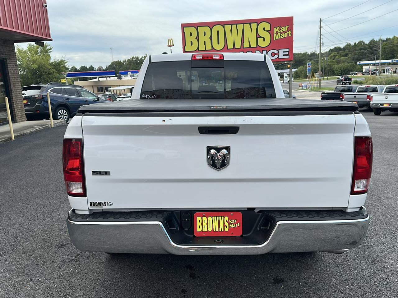 RAM 1500 Classic SLT 4x2 Crew Cab 6'4" Box 2019