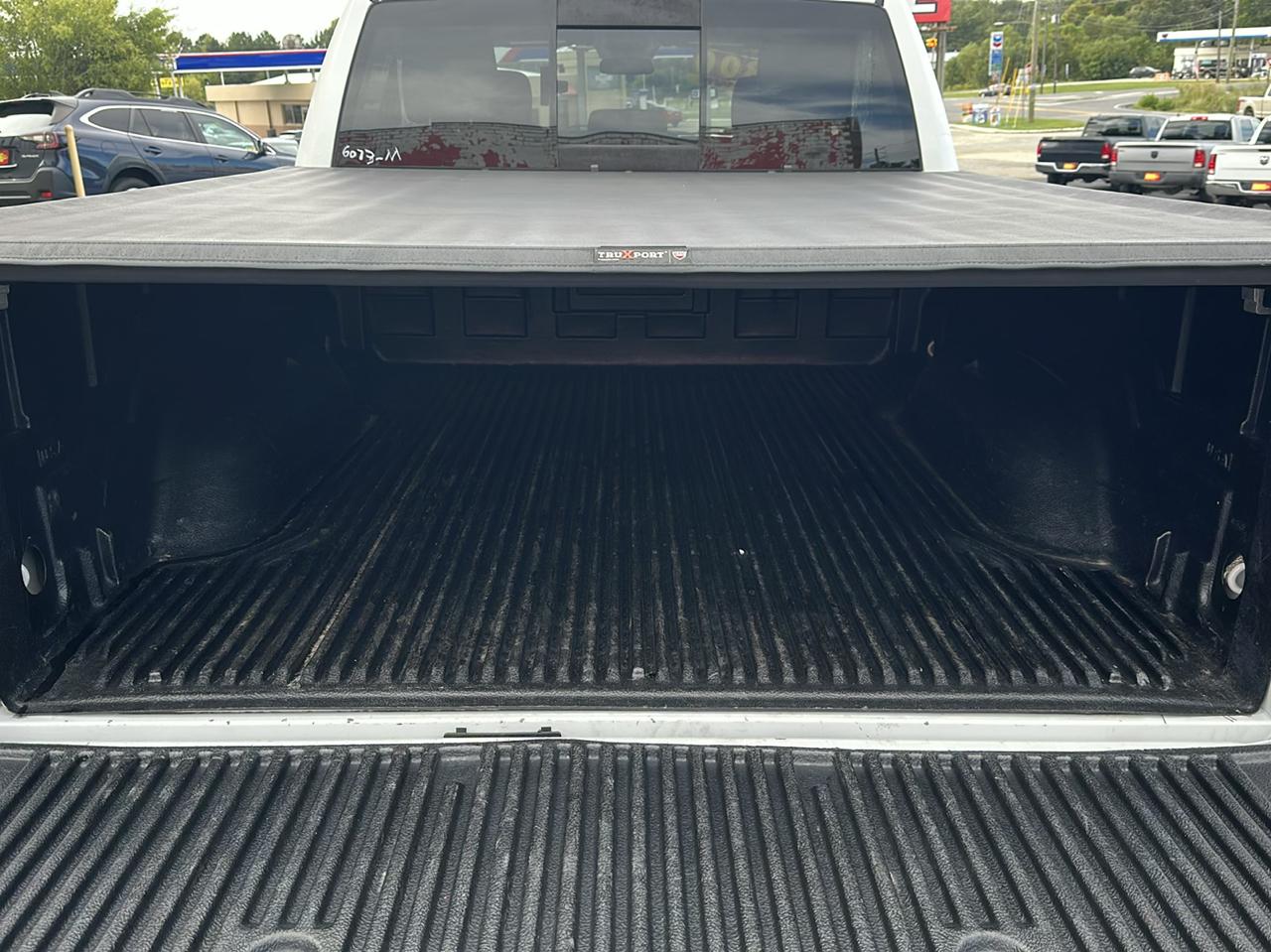 RAM 1500 Classic SLT 4x2 Crew Cab 6'4" Box 2019
