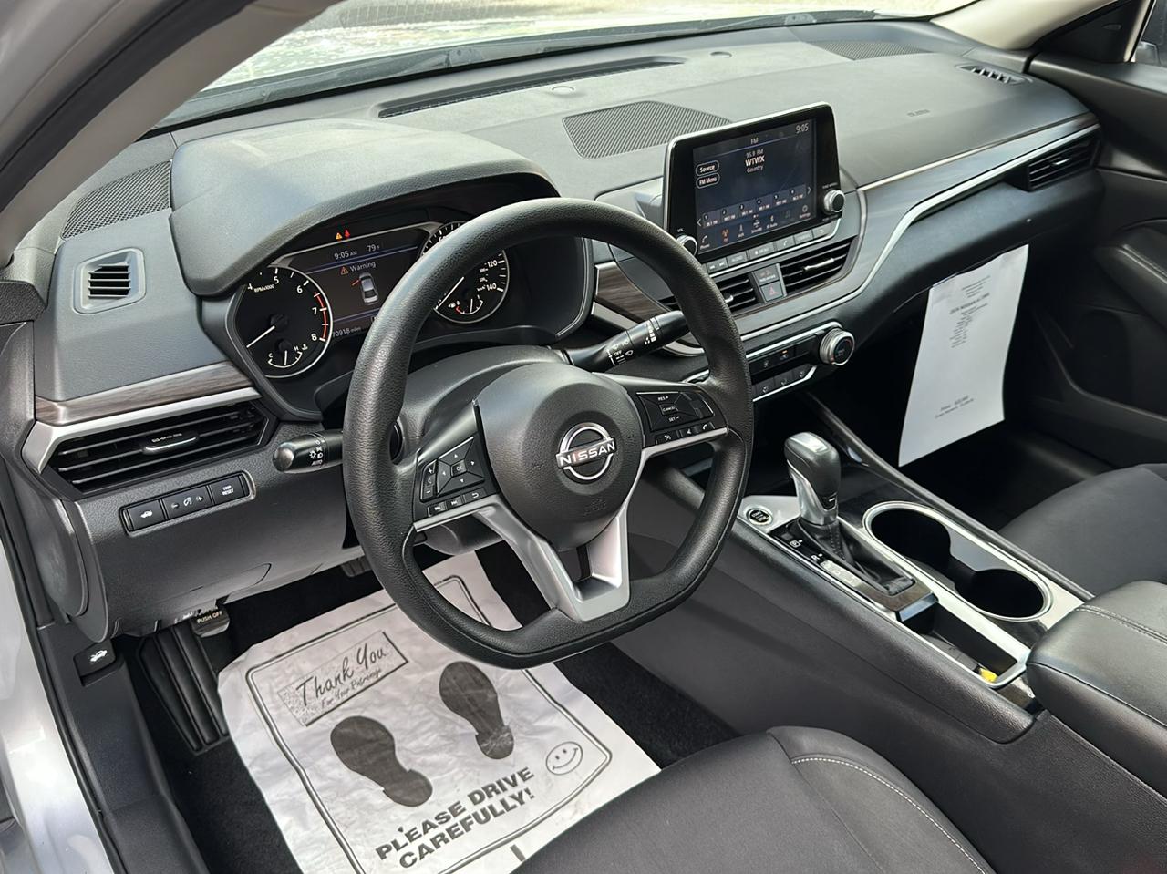 Nissan Altima 2.5 SV Sedan 2024