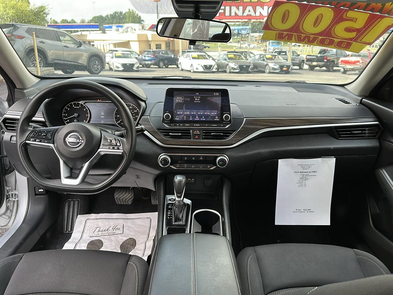 Nissan Altima 2.5 SV Sedan 2024