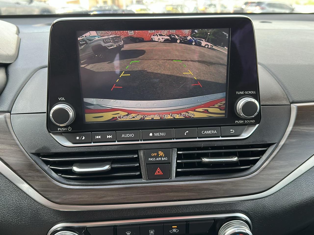 Nissan Altima 2.5 SV Sedan 2024