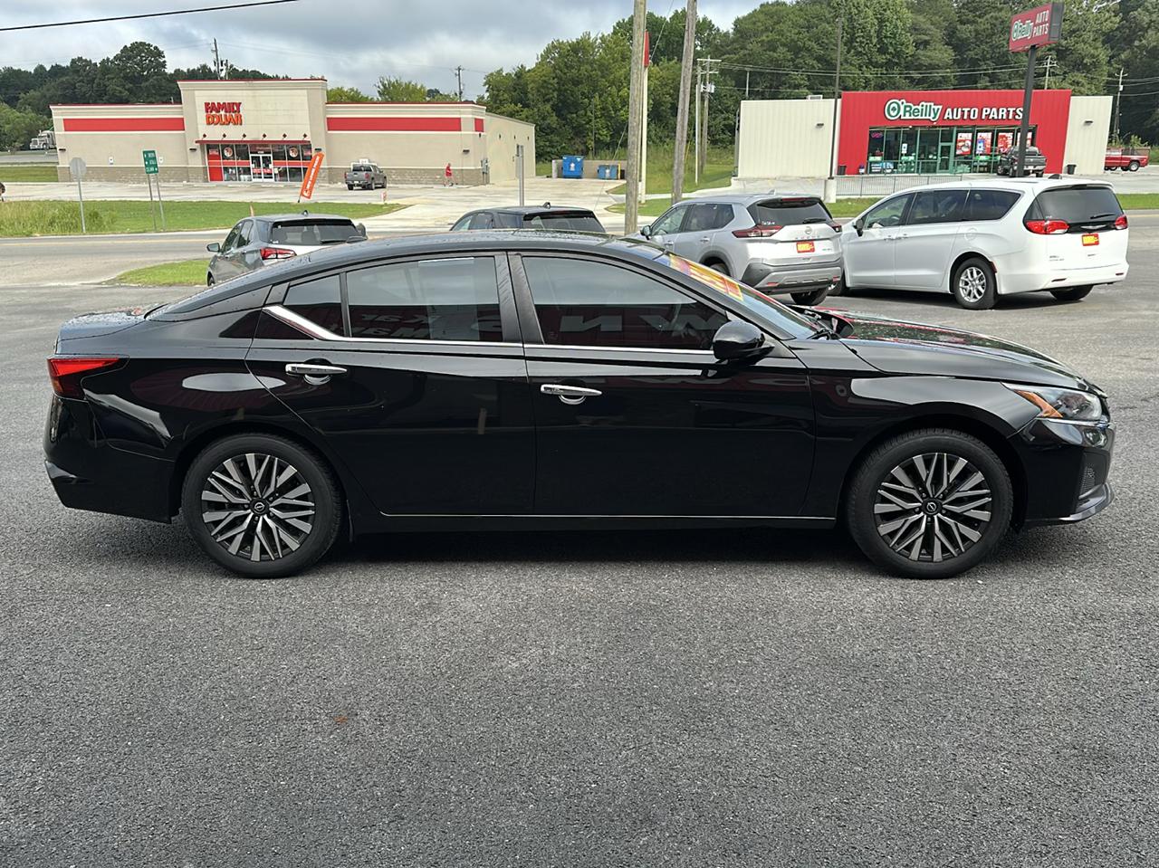 Nissan Altima 2.5 SV Sedan 2023