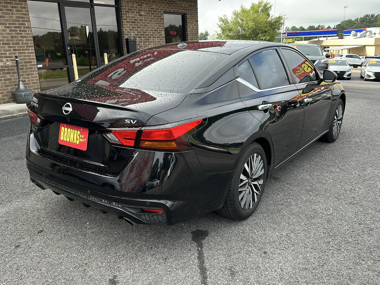 Nissan Altima 2.5 SV Sedan 2023