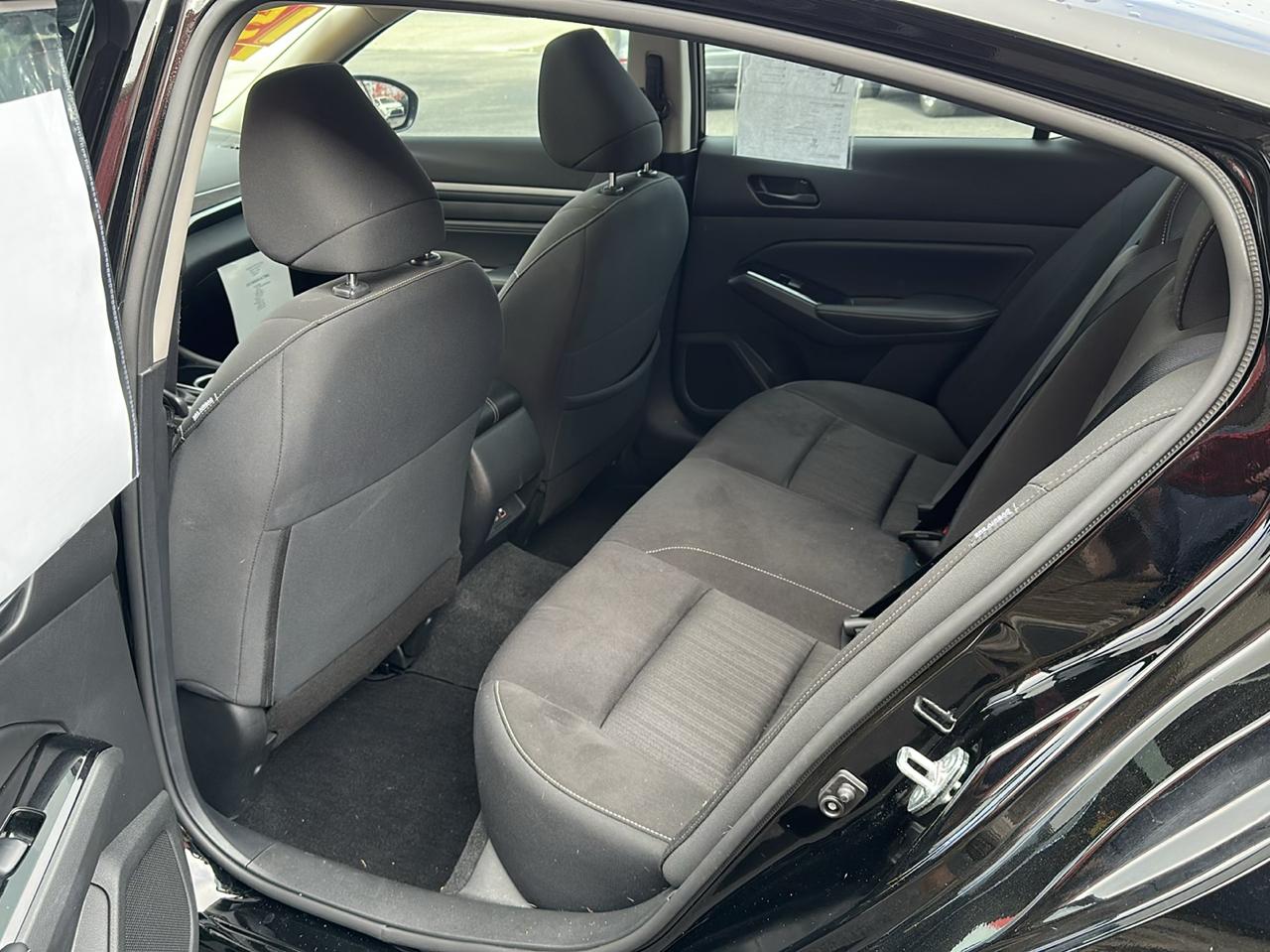 Nissan Altima 2.5 SV Sedan 2023