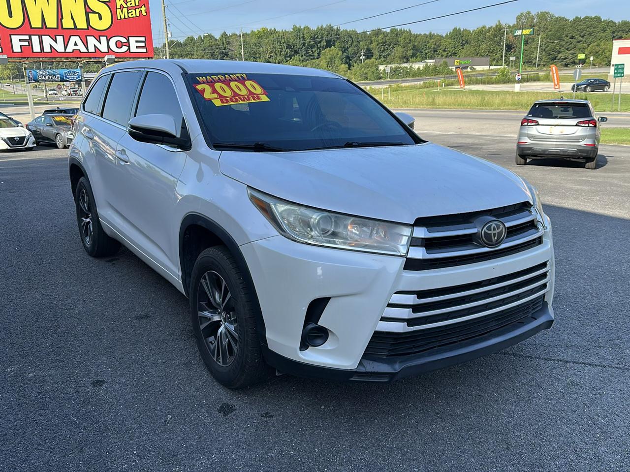 Toyota Highlander LE I4 FWD (Natl) 2018