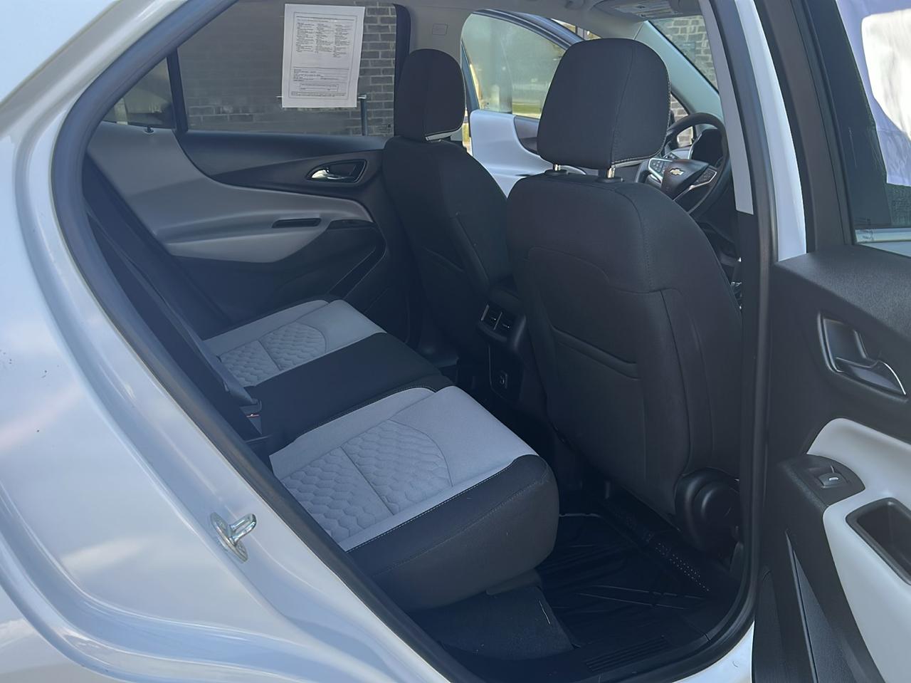 Chevrolet Equinox FWD 4dr LT w/2FL 2020