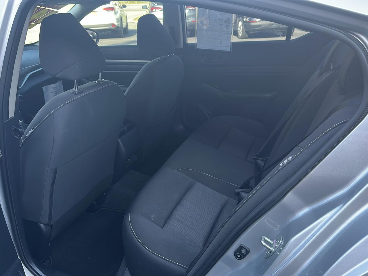 Nissan Altima 2.5 SV Sedan 2023