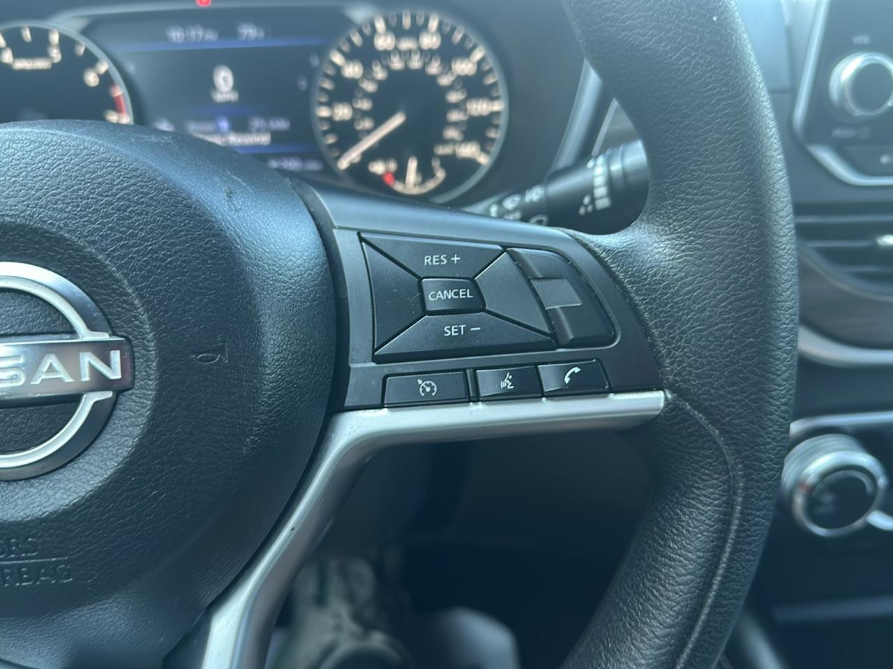 Nissan Altima 2.5 SV Sedan 2023