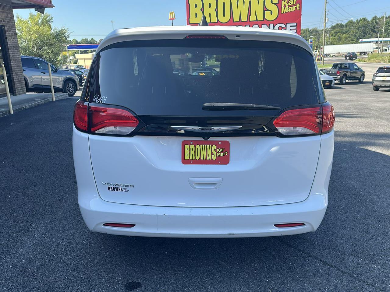 Chrysler Voyager LX FWD 2023