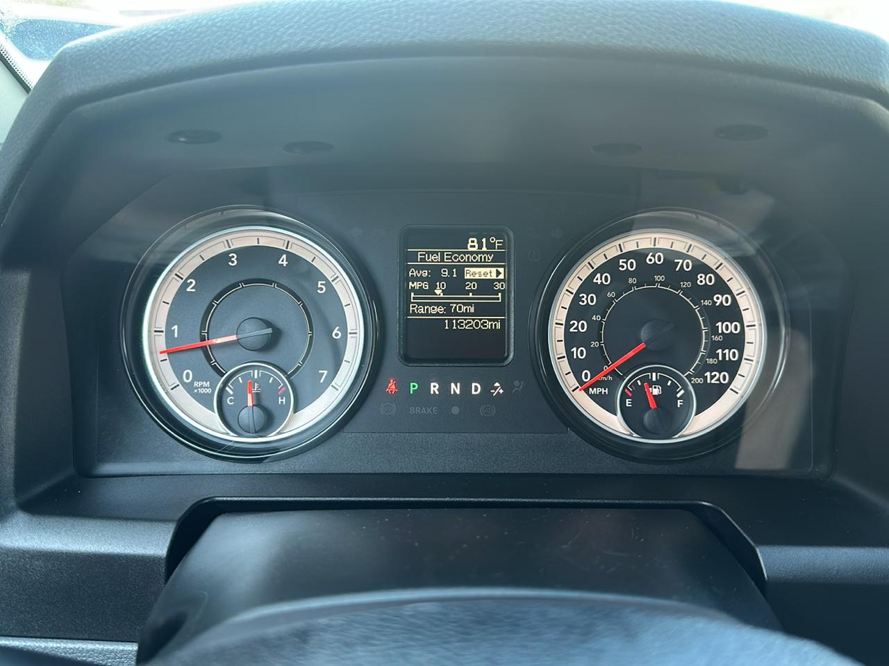 RAM 1500 Tradesman 4x2 Quad Cab 6'4" Box 2018