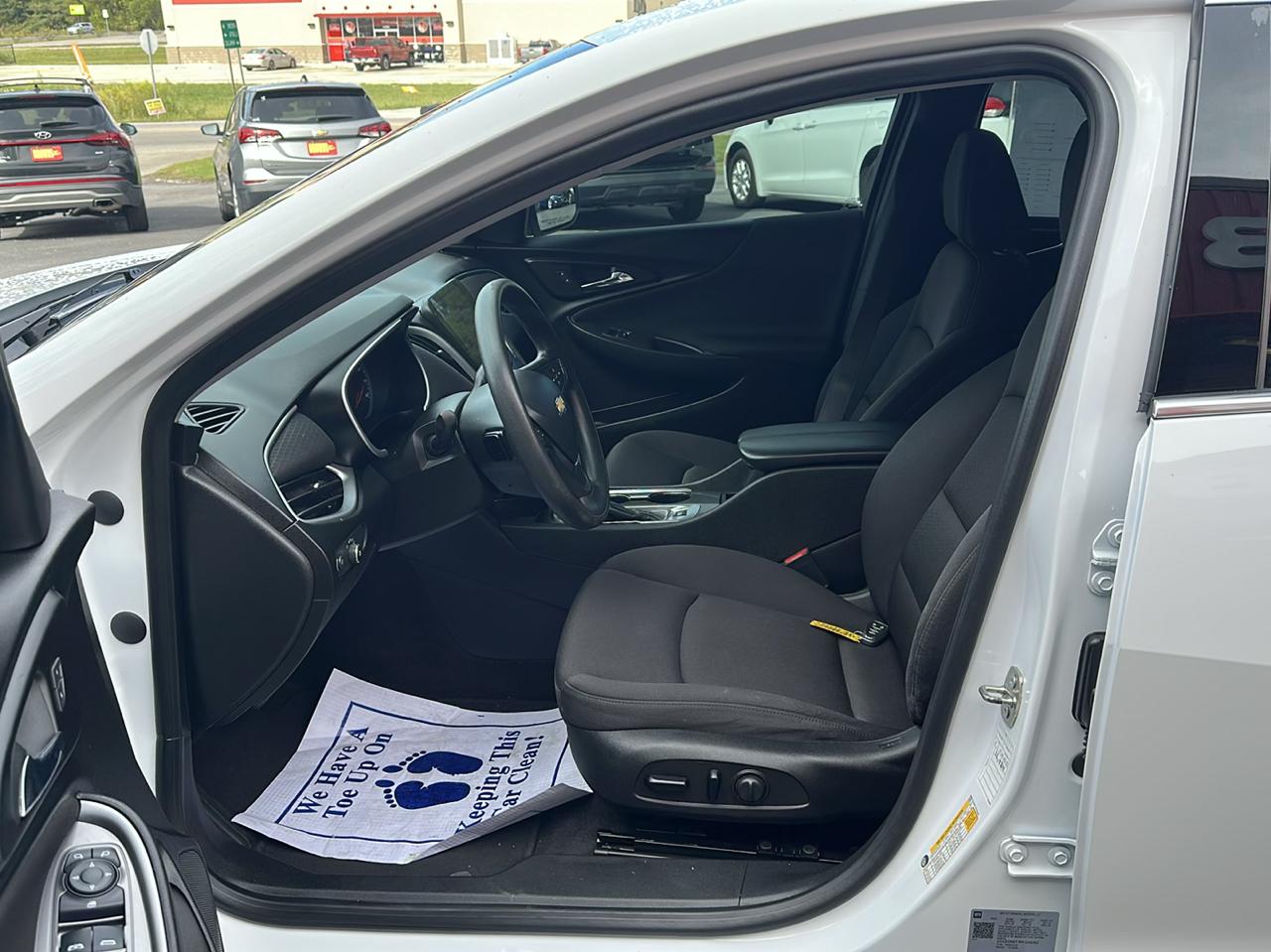 Chevrolet Malibu 4dr Sdn 1LT 2023