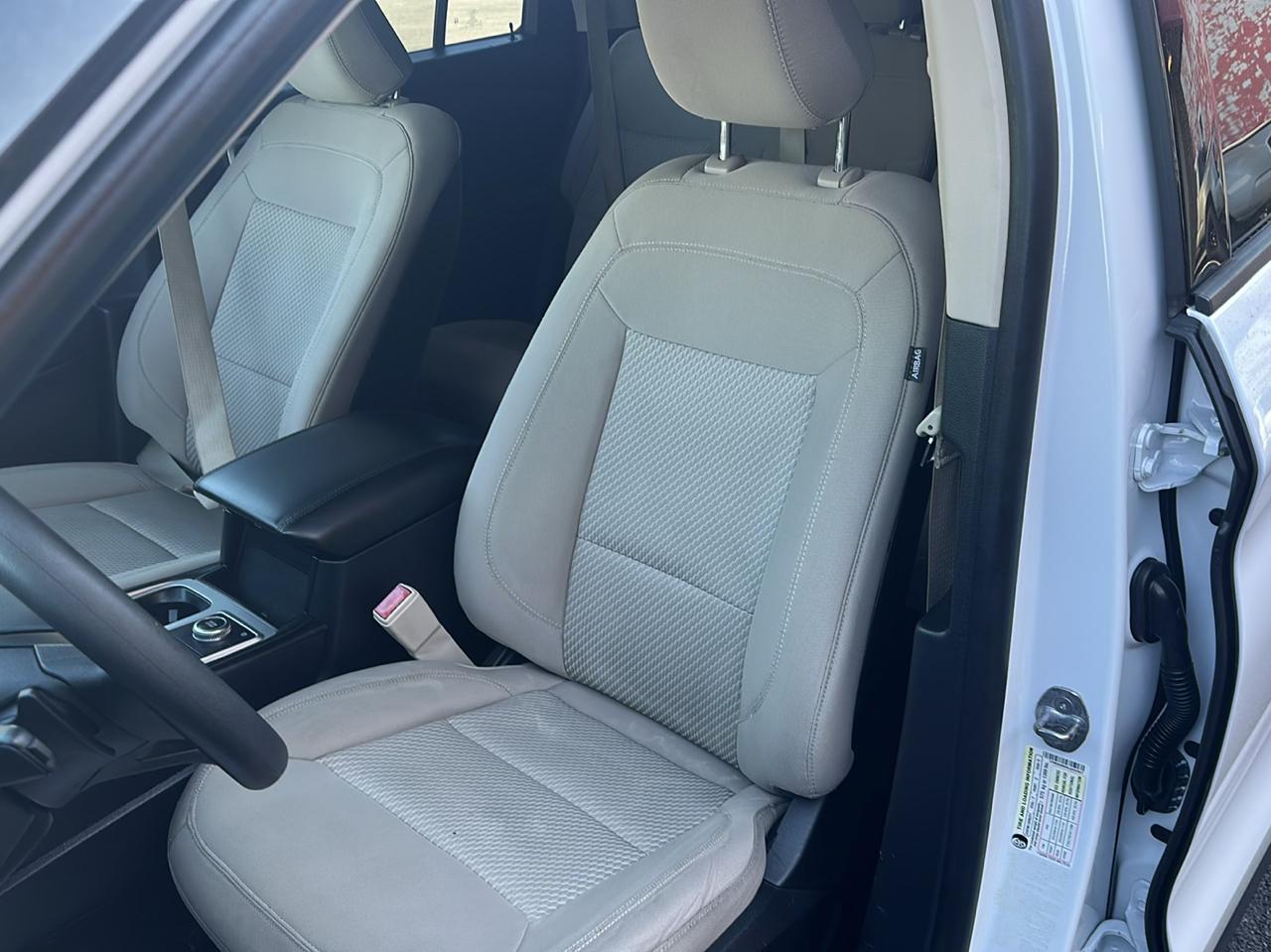 Ford Explorer Base 4WD 2020