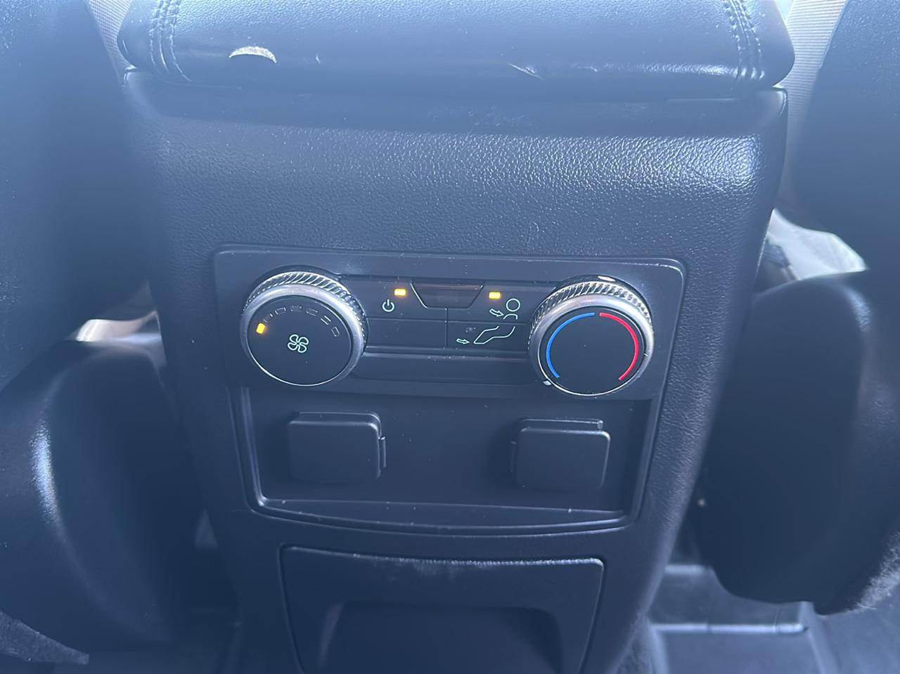 Ford Explorer Base 4WD 2020