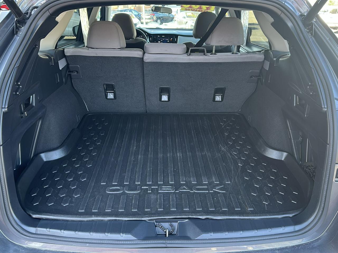 Subaru Outback Premium CVT 2022