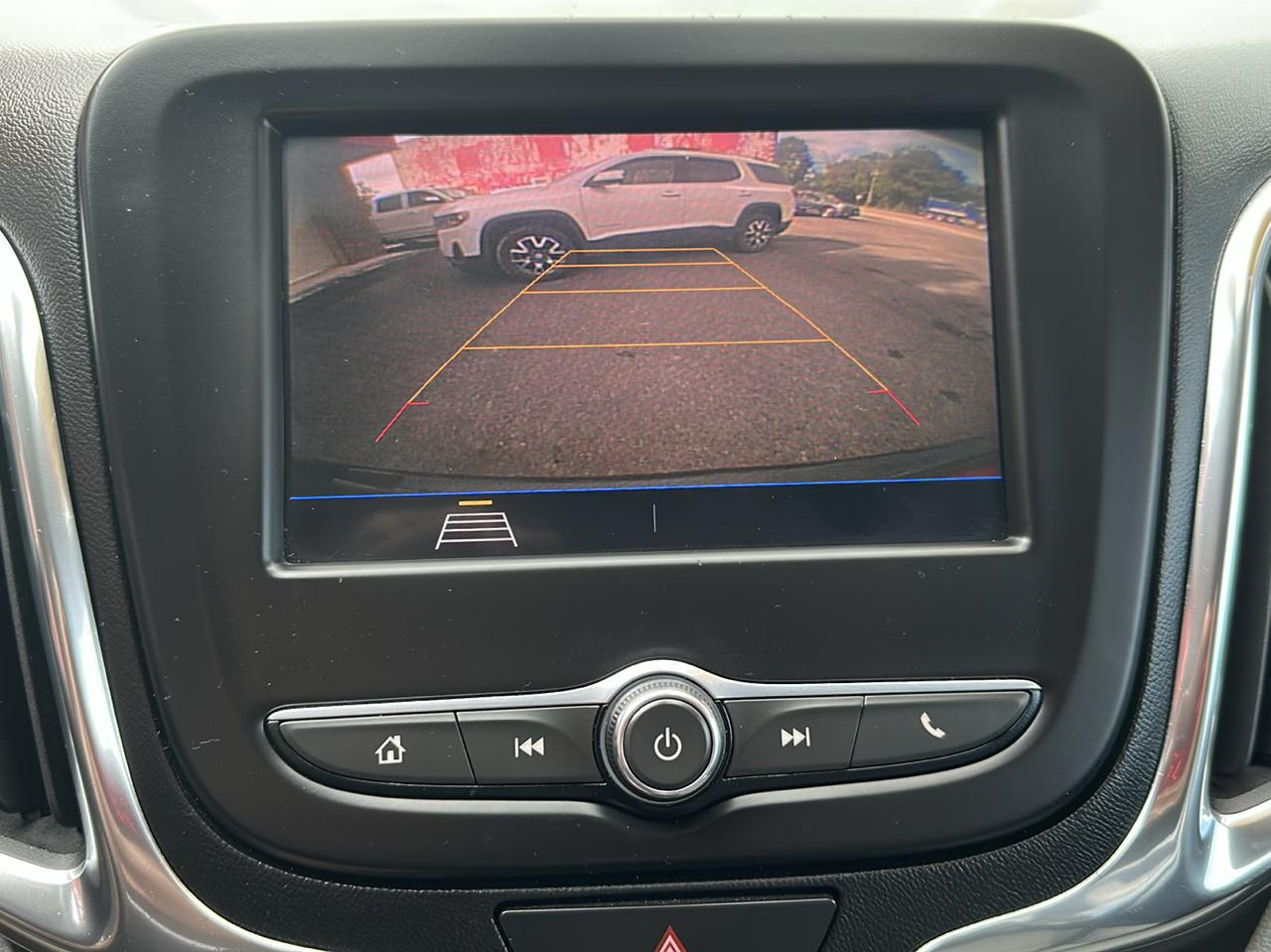 Chevrolet Equinox FWD 4dr LS w/1FL 2021