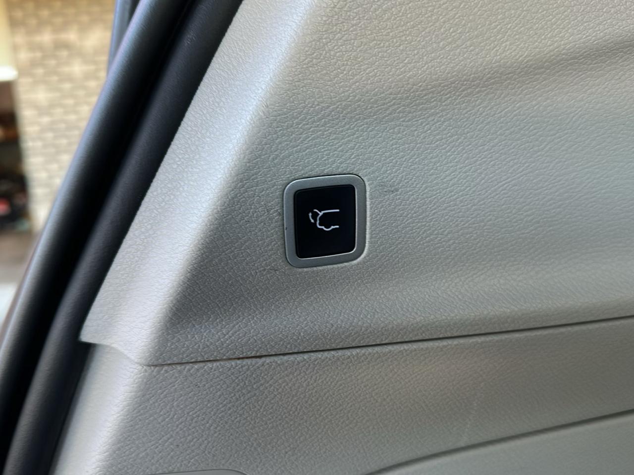Chrysler Voyager LX FWD 2023