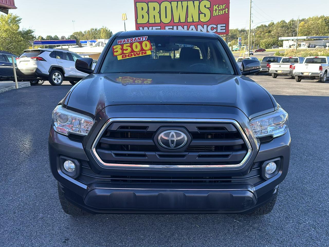 Toyota Tacoma 2WD TRD Off Road Double Cab 5' Bed V6 AT (Natl) 2019