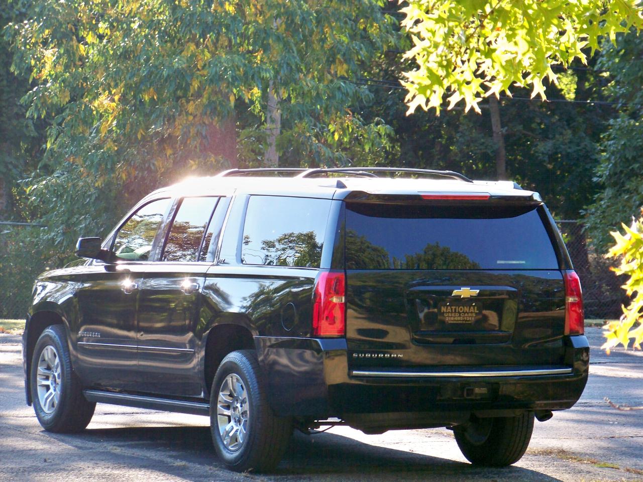 Chevrolet Suburban  2015