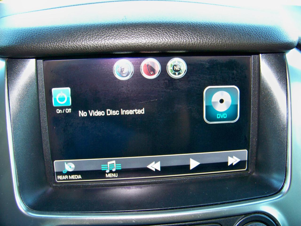 Chevrolet Suburban  2015