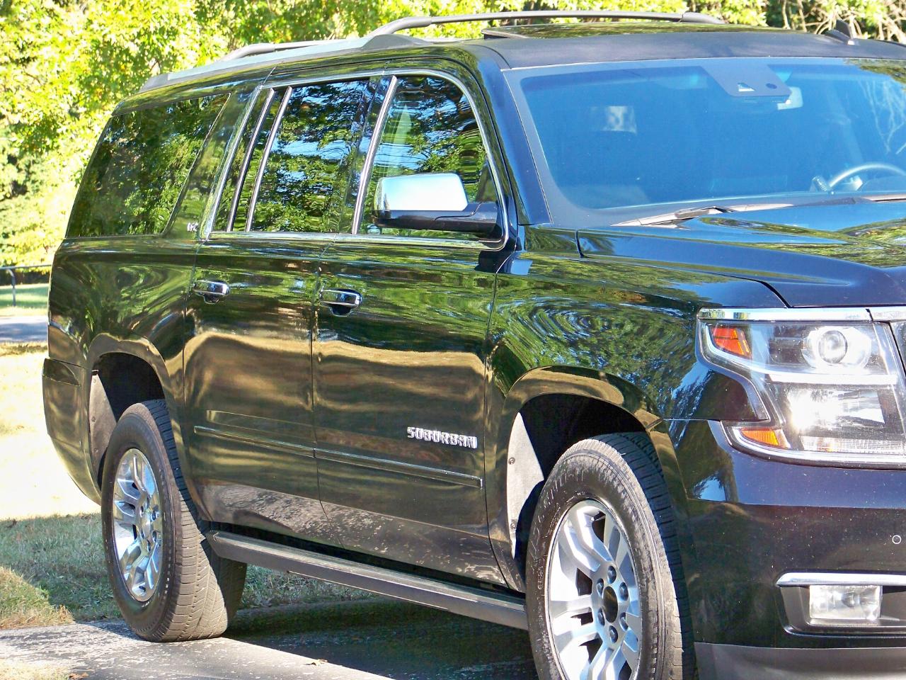 Chevrolet Suburban  2015