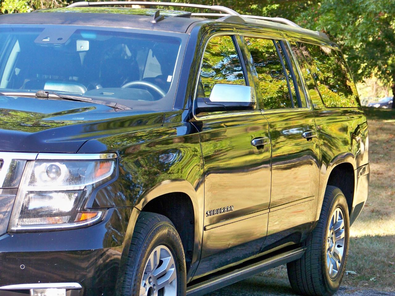 Chevrolet Suburban  2015