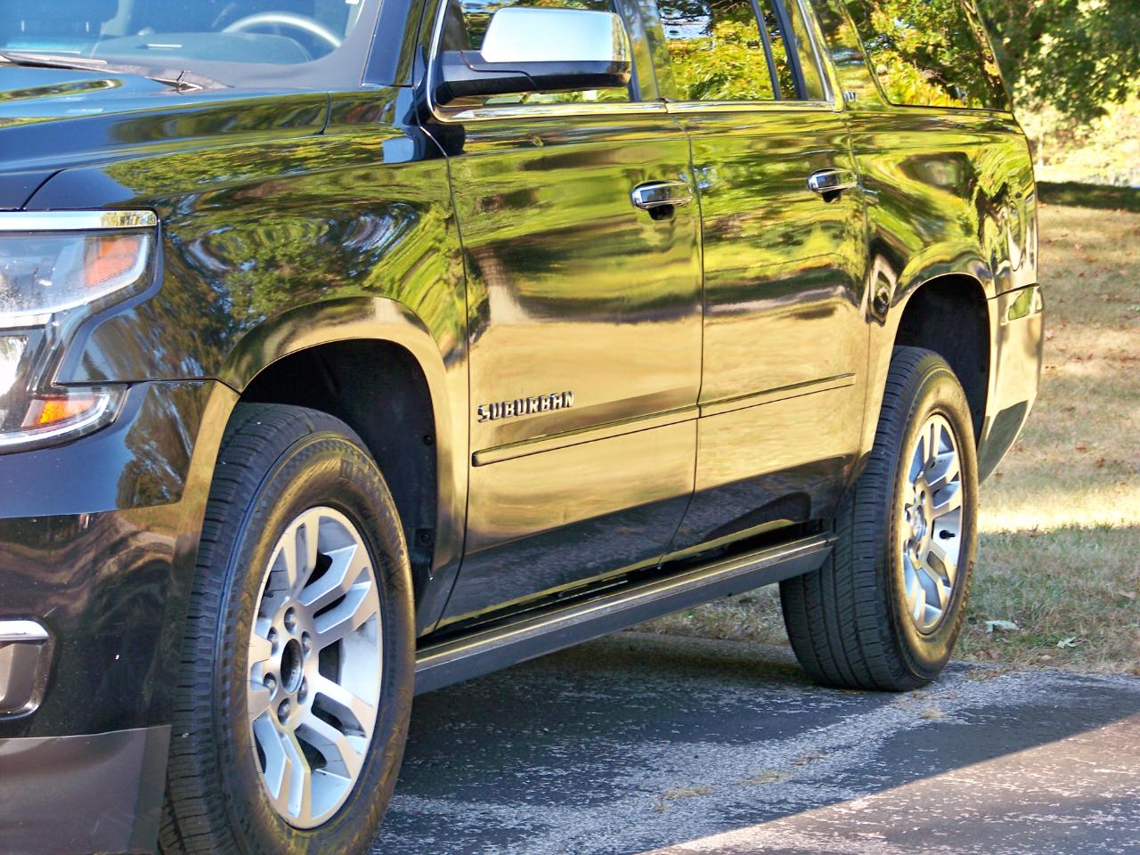 Chevrolet Suburban  2015