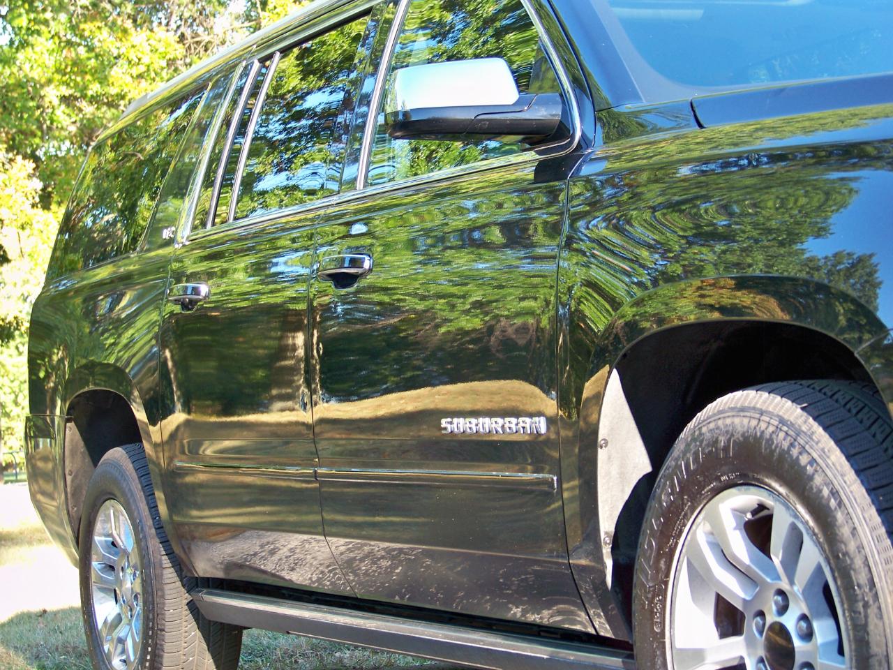 Chevrolet Suburban  2015