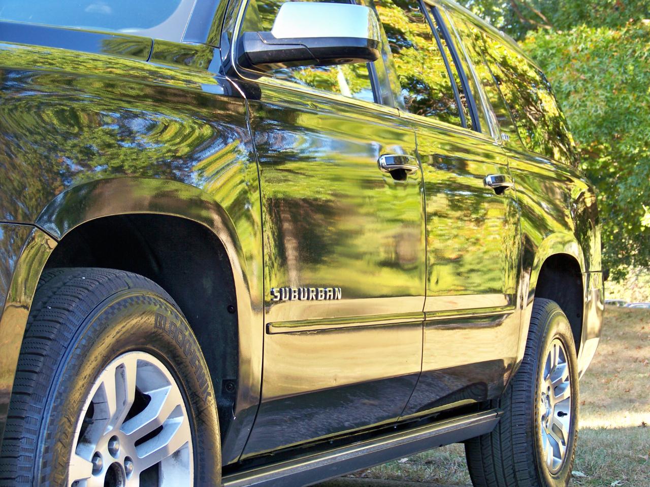 Chevrolet Suburban  2015