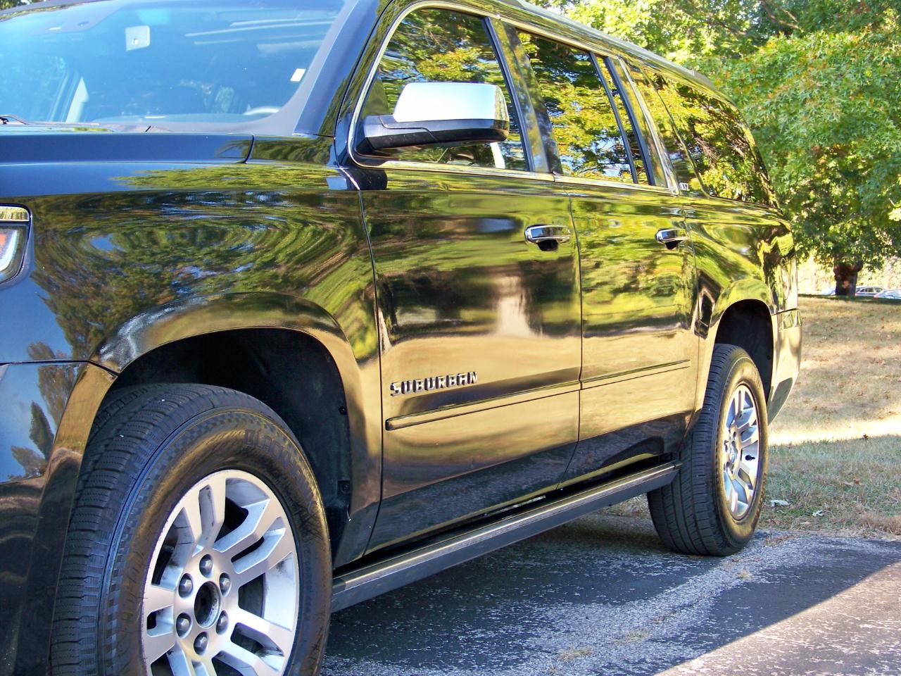 Chevrolet Suburban  2015