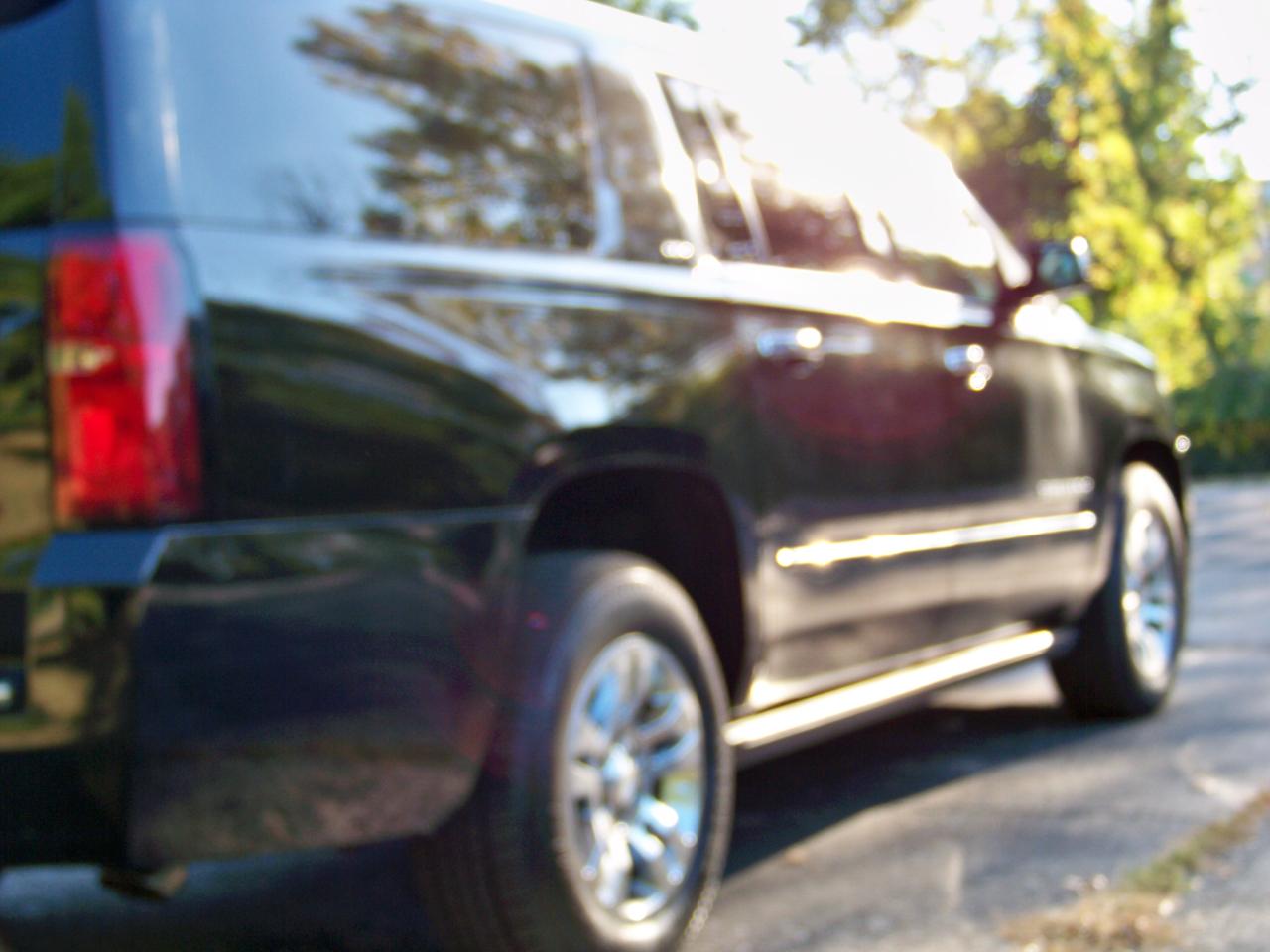 Chevrolet Suburban  2015