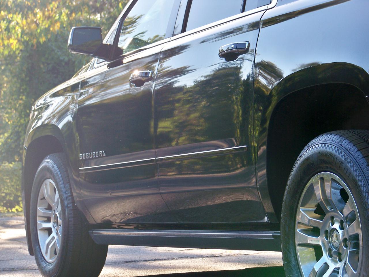 Chevrolet Suburban  2015