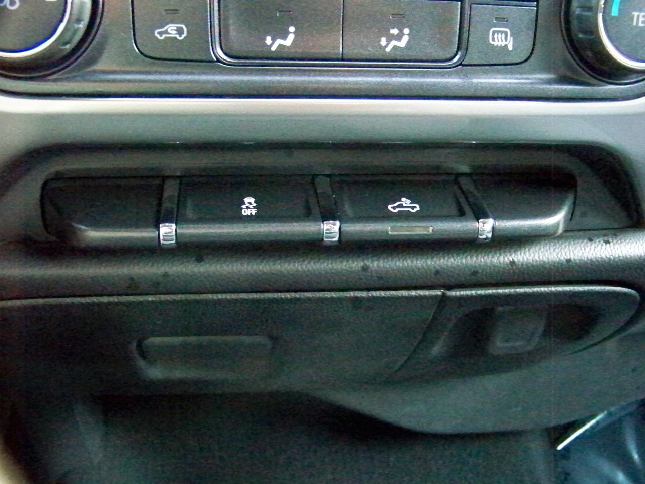 Chevrolet Silverado 1500 LT Crew Cab 4WD 2015