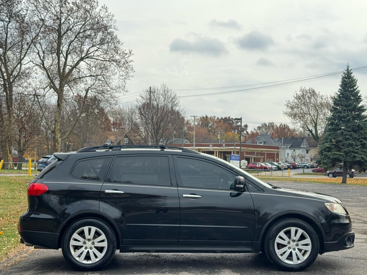 Subaru Tribeca Limited 5-Passenger 2008