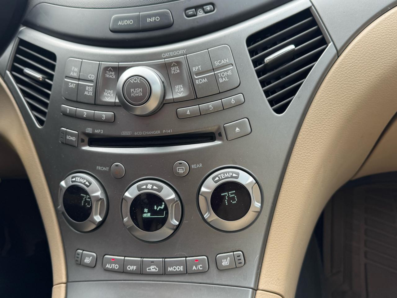 Subaru Tribeca Limited 5-Passenger 2008