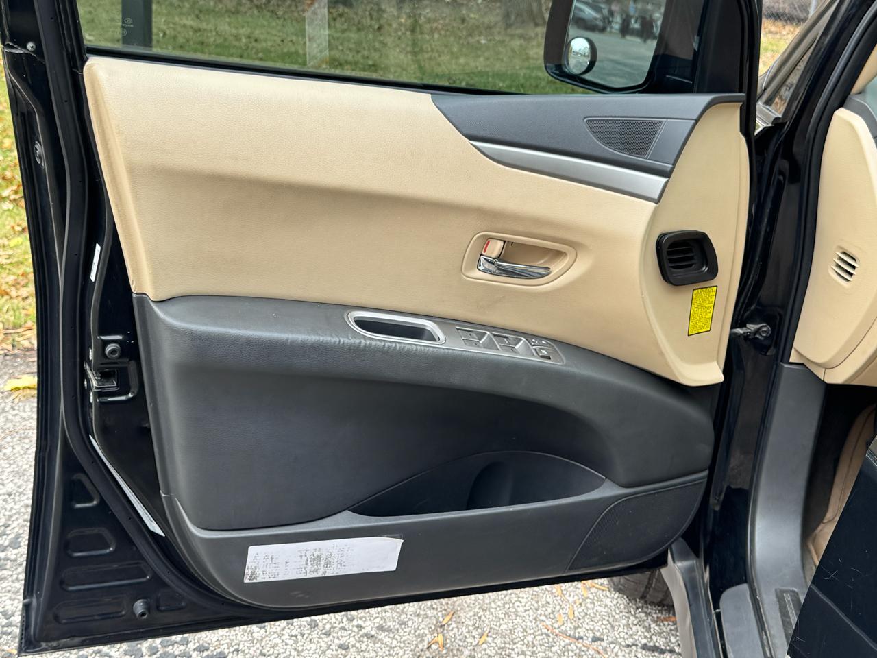 Subaru Tribeca Limited 5-Passenger 2008