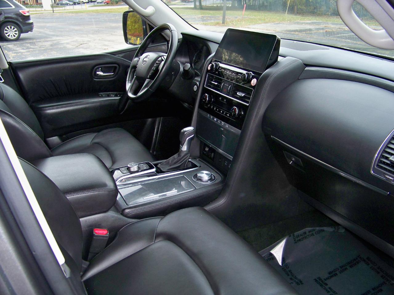 Nissan Armada SV AWD 2022