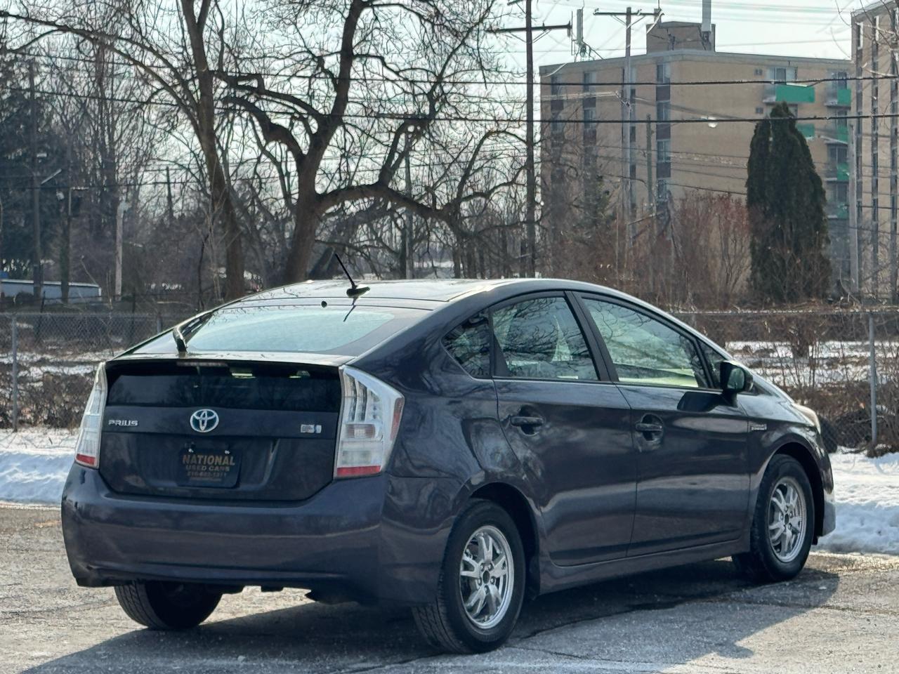 Toyota Prius Prius V 2010