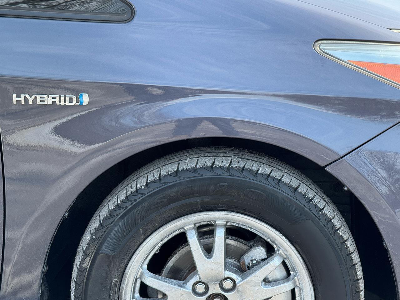 Toyota Prius Prius V 2010