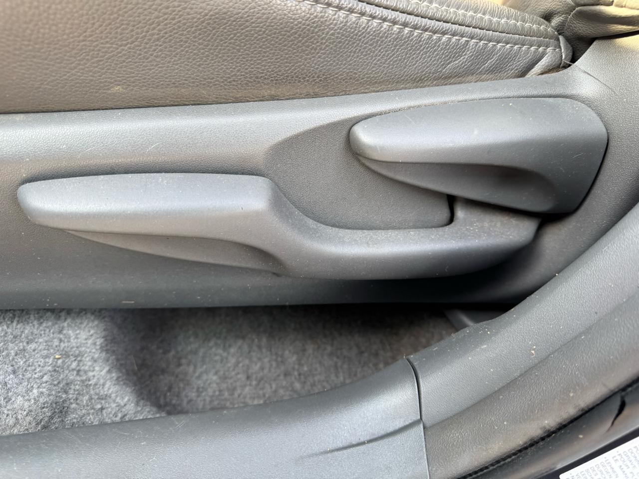 Toyota Prius Prius V 2010